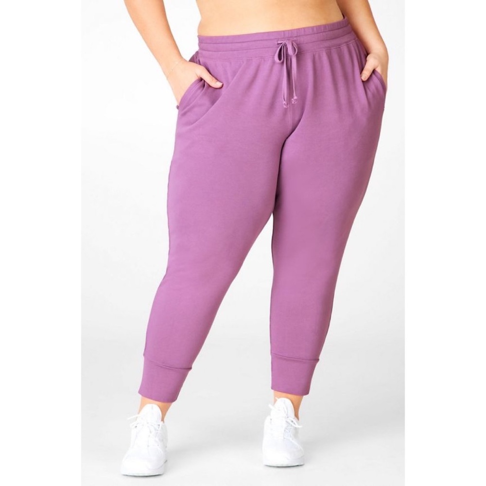 Fabletics 2pc set - Picture 7 of 13